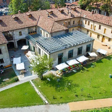 Un Posto A - All'interno Di Cascina Del 700 Vandrerhjem *