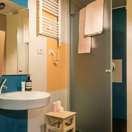 Un Posto A - All'interno Di Cascina Del 700 Milano