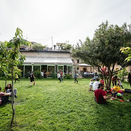 Un Posto A - All'interno Di Cascina Del 700 호스텔