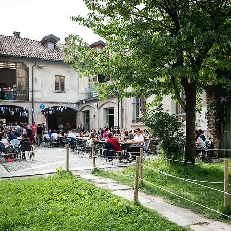 Un Posto A - All'interno Di Cascina Del 700 호스텔 *